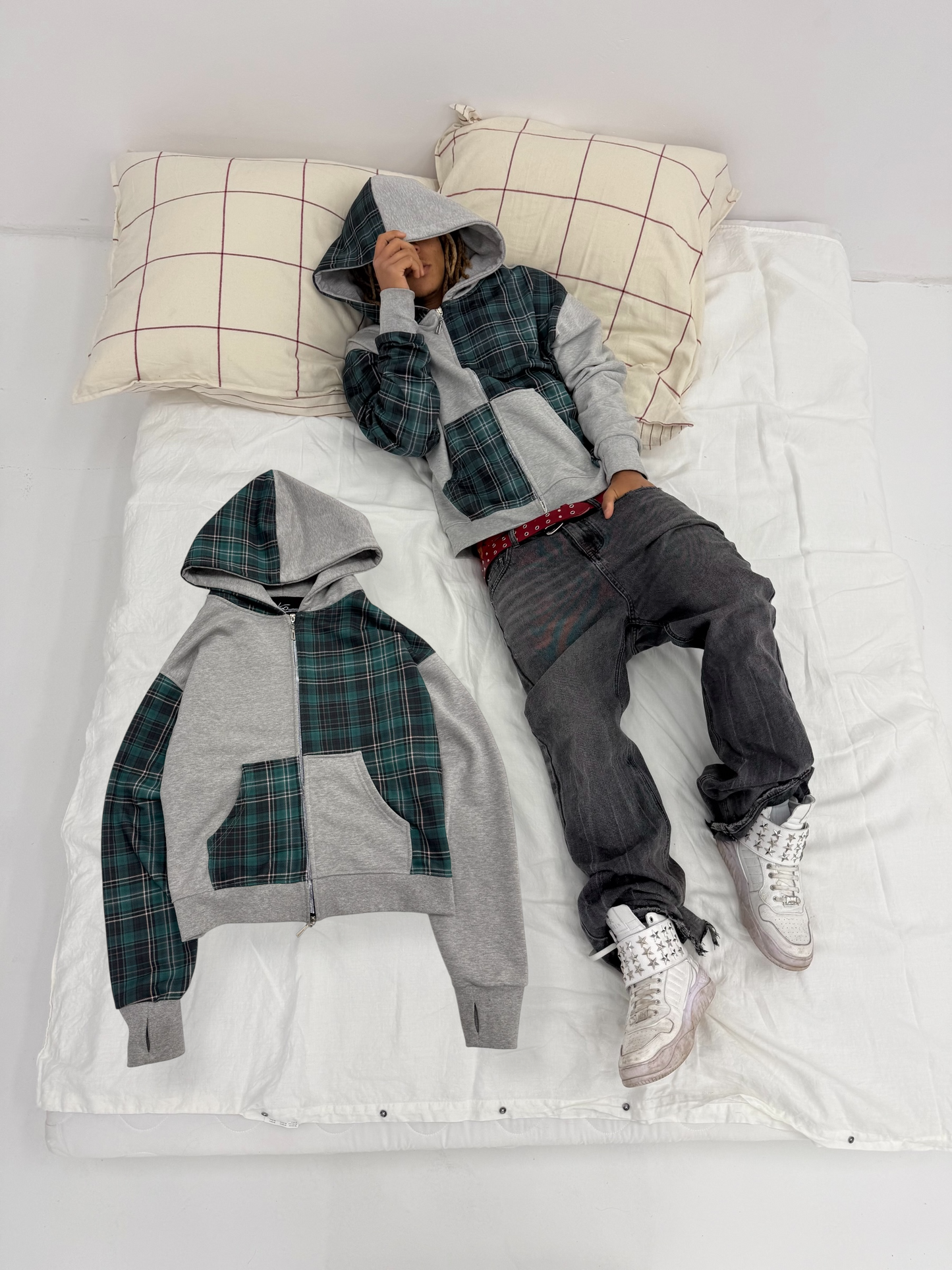 Asymmetric zip hoodie green/gray