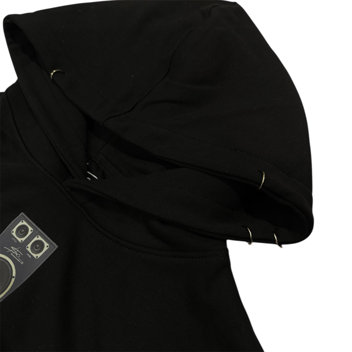 crosspeaker pierced hoodie black